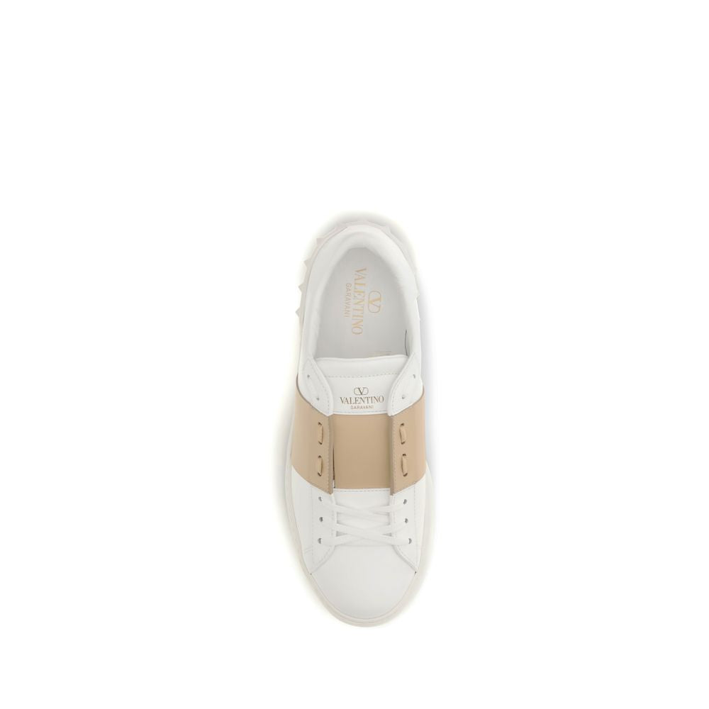 2026 New Arrival Valentino Garavani White Calf Leather Bos Taurus Low Top Sneakers