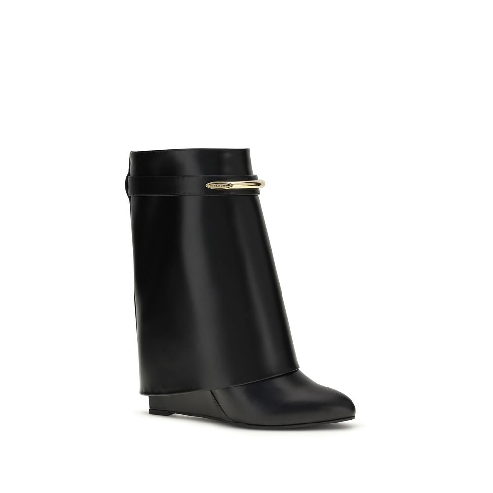 2026 New Arrival Givenchy Black Calf Leather Bos Taurus Ankle Boots