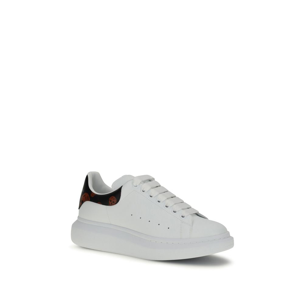 2026 New Arrival Alexander McQueen White Calf Leather Bos Taurus Chunky Sneakers