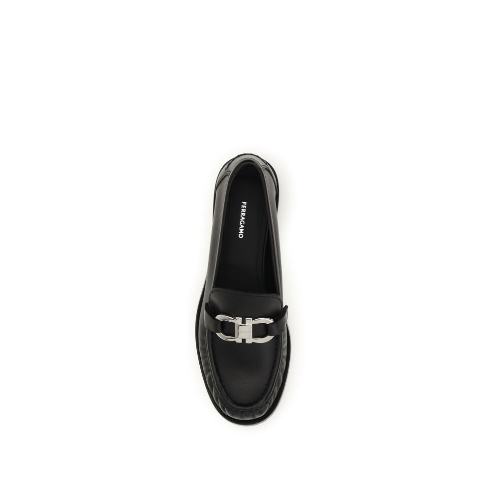 2026 New Arrival Ferragamo Black Calf Leather Bos Taurus Slip-On Loafers