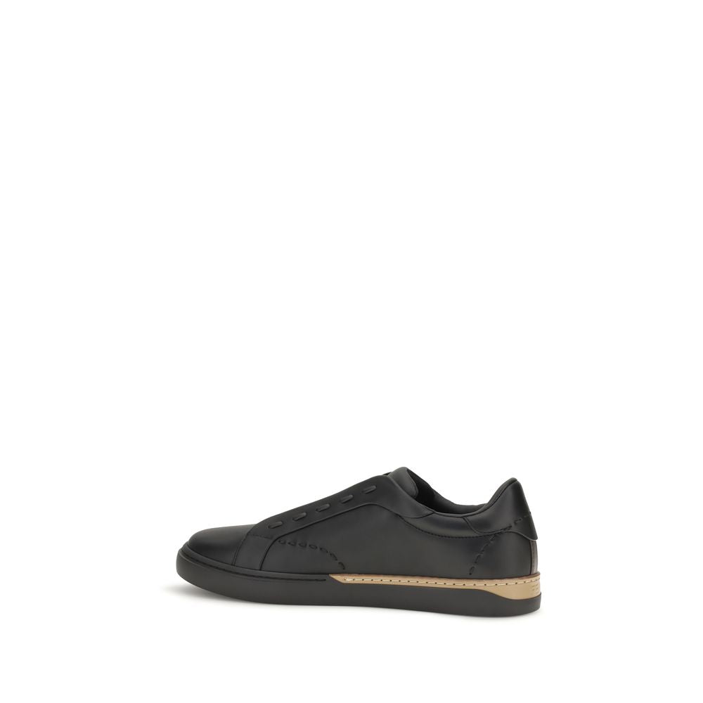 2026 New Arrival Fendi Black Calf Leather Bos Taurus Sneakers