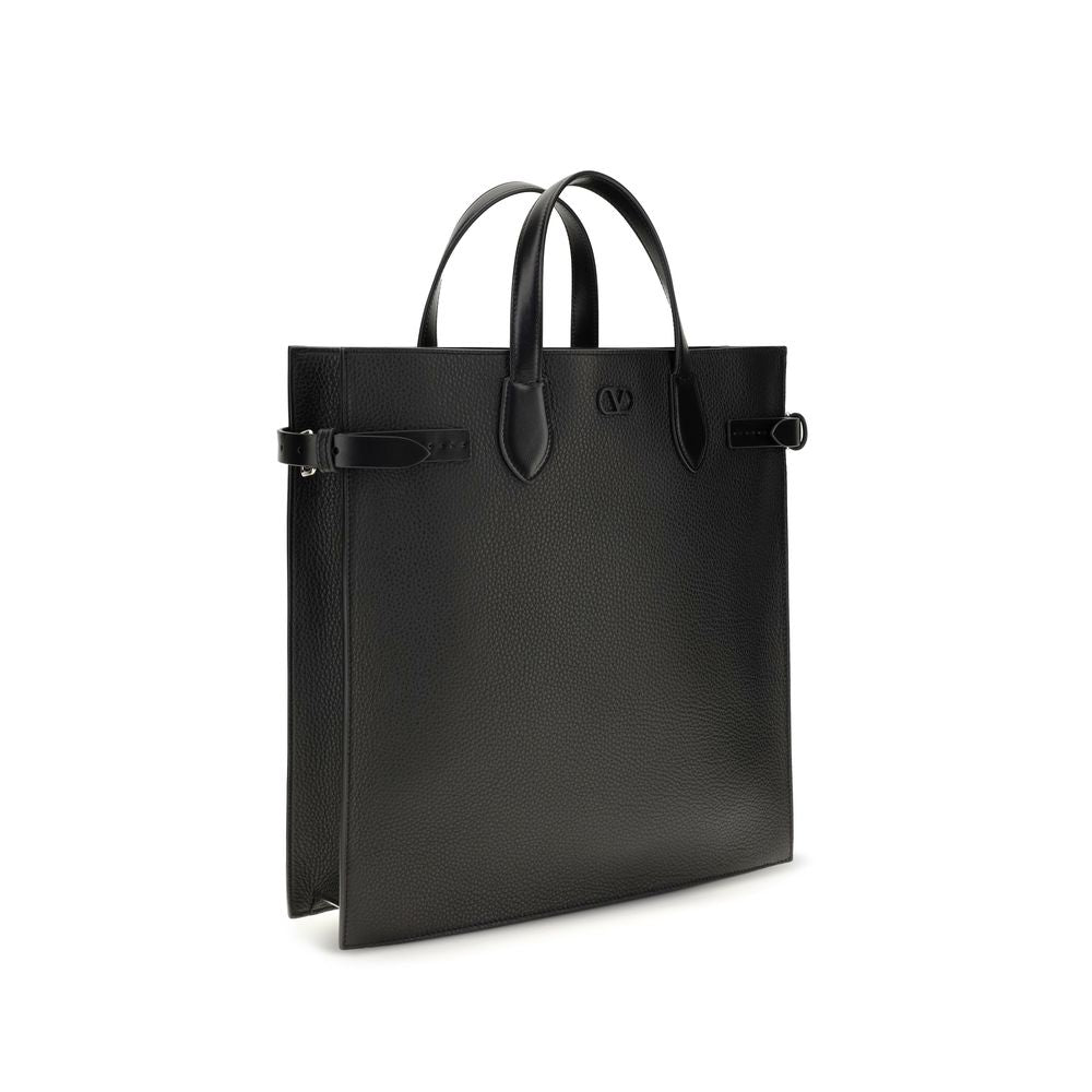 2026 New Arrival Valentino Garavani Black Calf Leather Bos Taurus Shoulder Bag