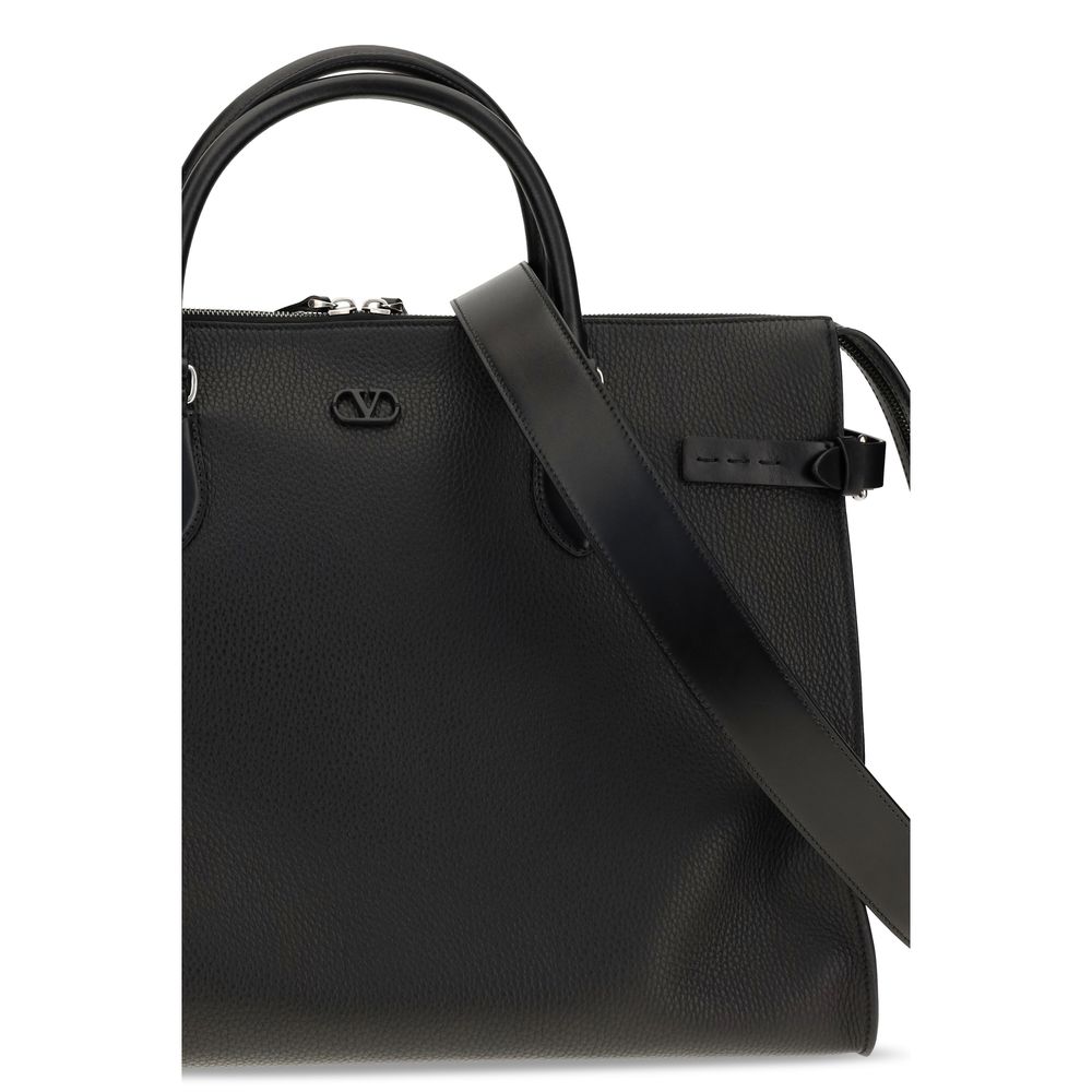 2026 New Arrival Valentino Garavani Black Calf Leather Bos Taurus Shoulder Bag