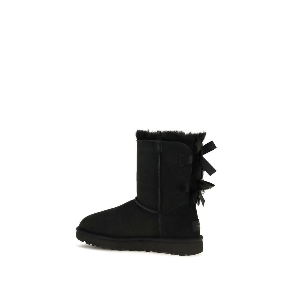 2026 New Arrival UGG Black Calf Leather Bos Taurus Boots