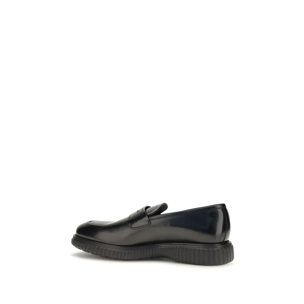 2026 New Arrival Ferragamo Black Calf Leather Bos Taurus Slip-On Loafers